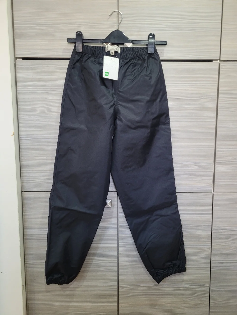 NWT MEC Waterproof Rain Pants,Youth Kids Size 12,Black,Unlined - Picture 2 of 16